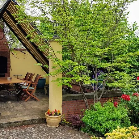 Reglowka Stylowy Dom Z Kominkiem *