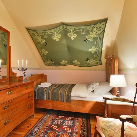 Reglowka Stylowy Dom Z Kominkiem *